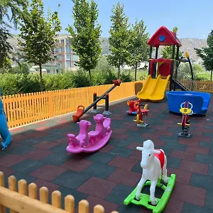 Domus & 4* Shëngjin